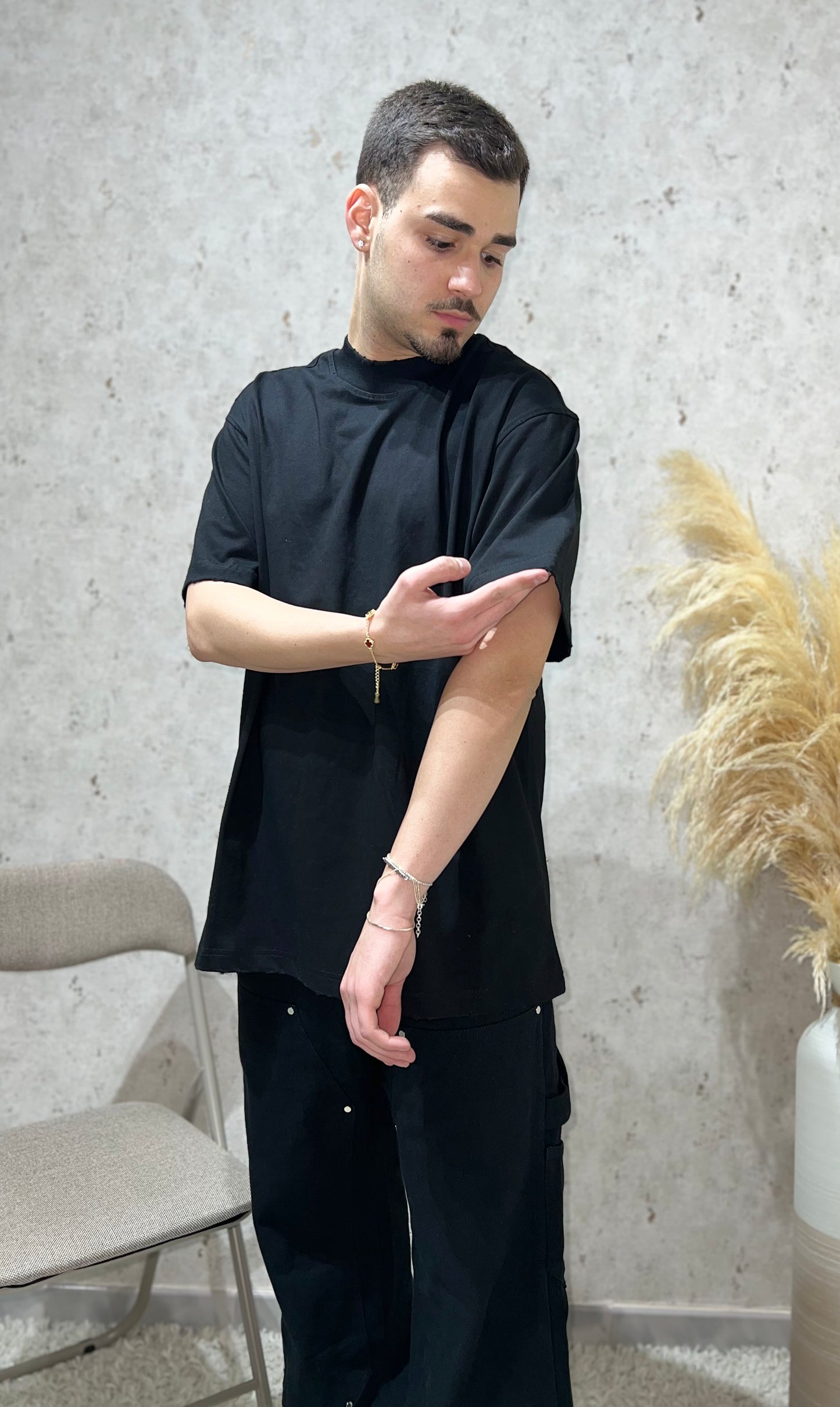 T-SHIRT TAGLIO VIVO BLACK